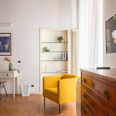 Charming Joivy Flat Next To Duomo Di Como Exterior foto