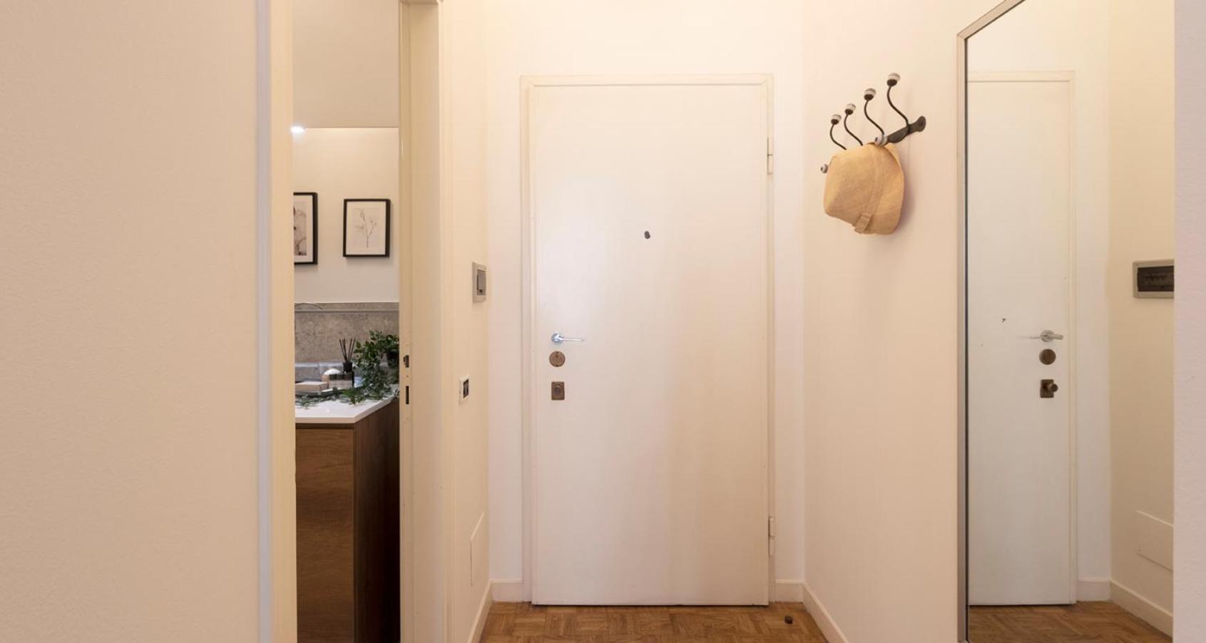 Charming Joivy Flat Next To Duomo Di Como Exterior foto
